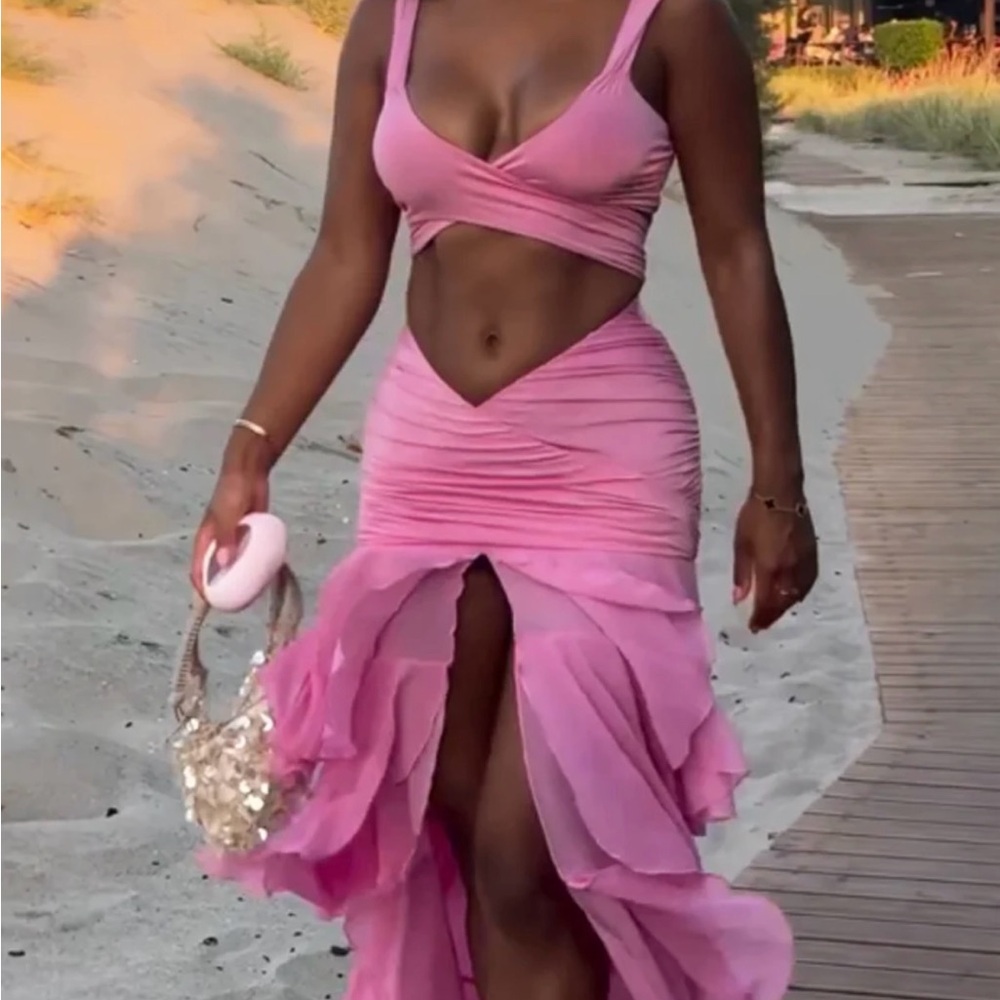 Pink Ruffled Two-Piece Set - Picture 2 of 2